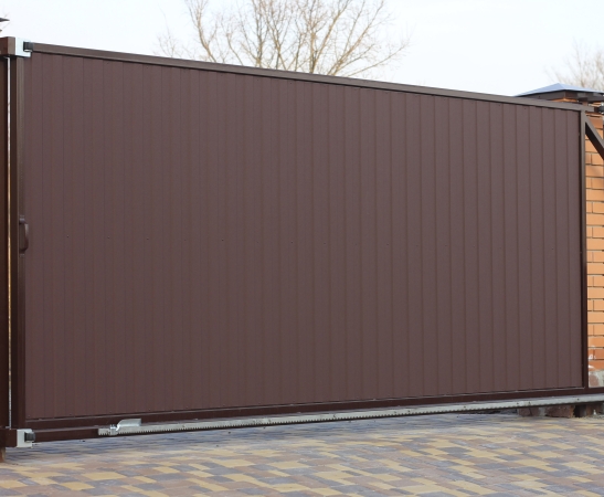 Откатные ворота в Карачаевске