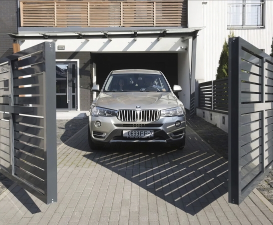 Ворота в Карачаевске